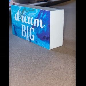 Double sided decorative block